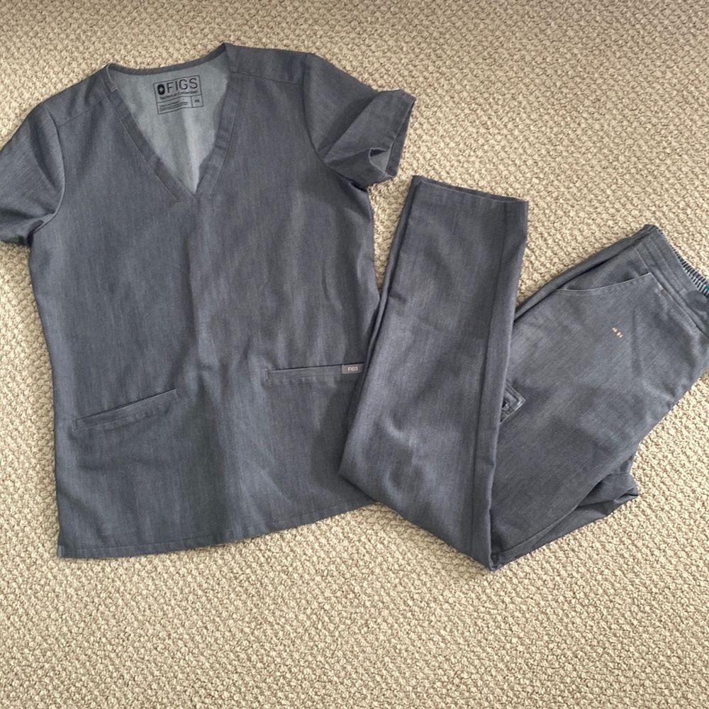 Figs yola skinny set